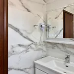 Triena Rooms